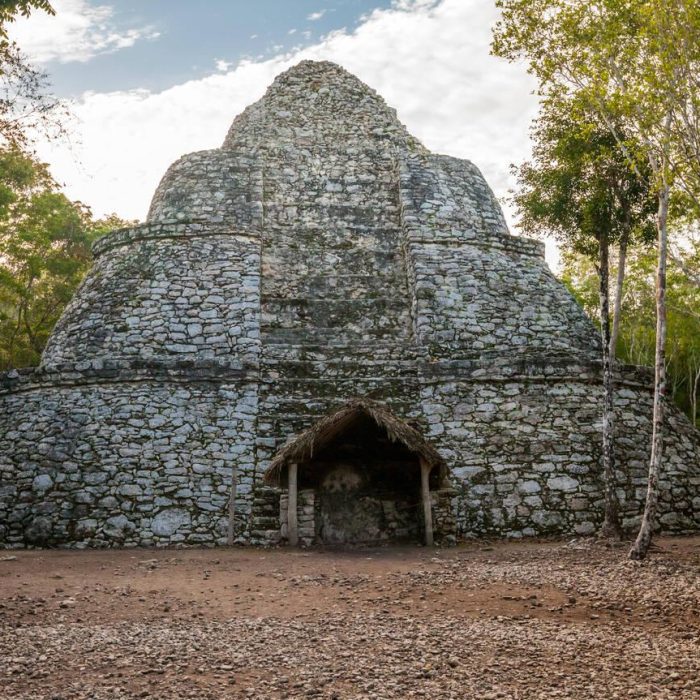 coba ruinas